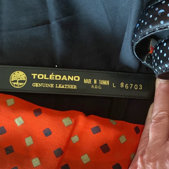 Toledano polkadot leather belt in black 29.5-33.5” - Picture 2 of 3
